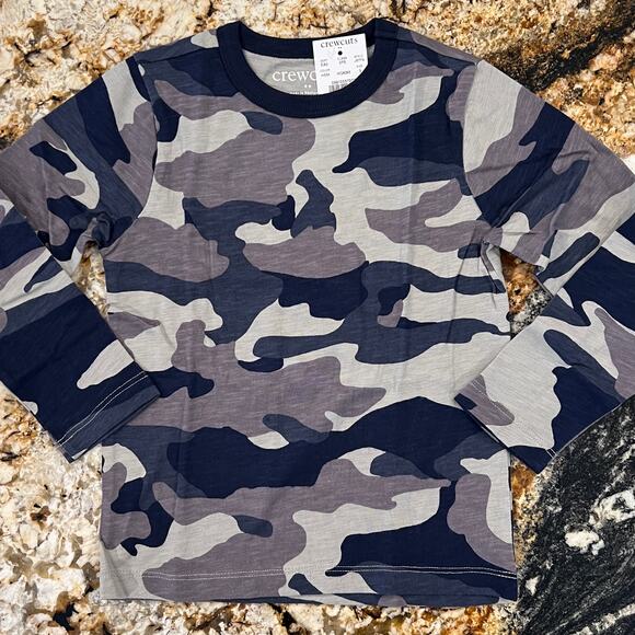 NWT J. Crew Boys' Blue and Grey Long-Sleeve Camouflage Tee - SIZE 2 - Picture 3 of 9
